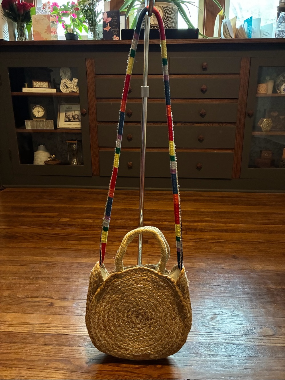 Sam Edelman “Emelia” Natural Straw Circle Crossbody with Rainbow Strap - Picture 1 of 7